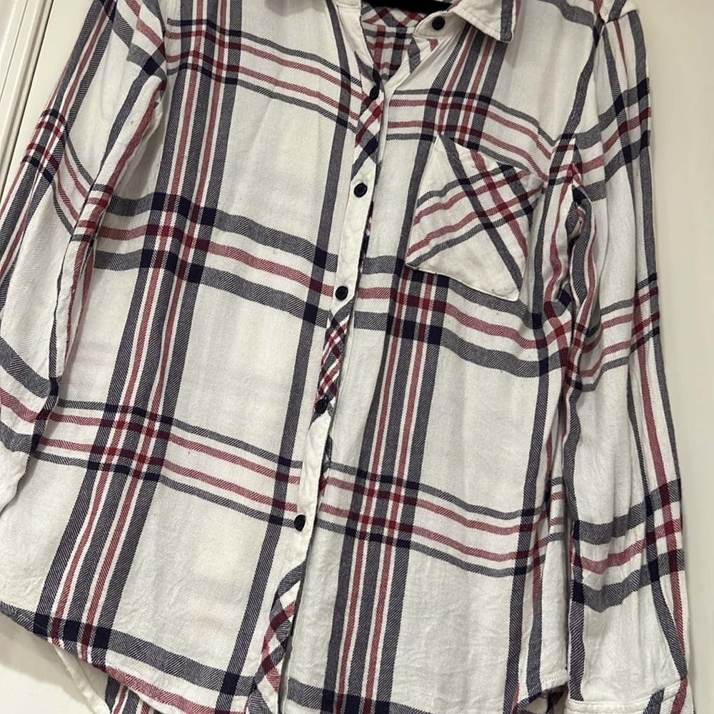 Rails Softest Flannel Button Down Size Medium - image 3